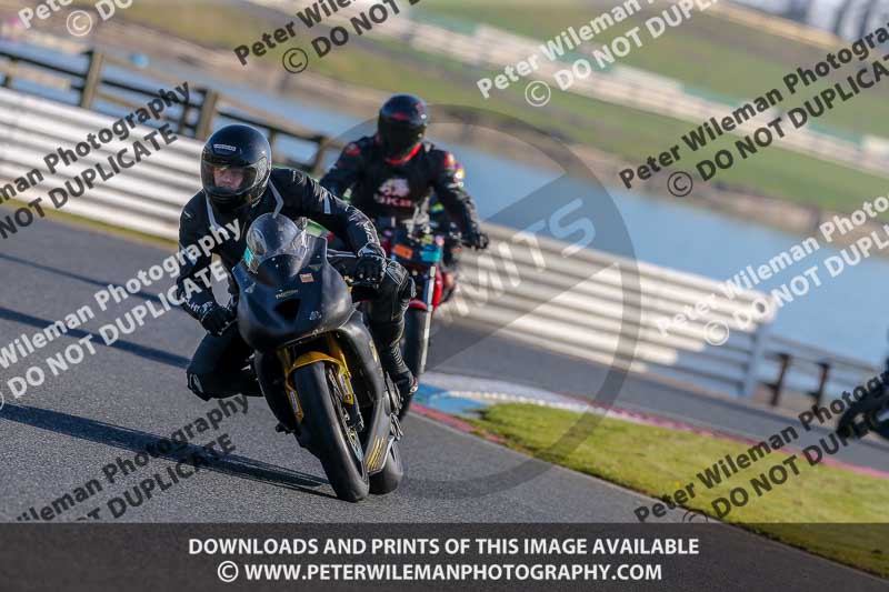 PJM Wedding Photography;enduro digital images;event digital images;eventdigitalimages;mallory park;mallory park photographs;mallory park trackday;mallory park trackday photographs;no limits trackdays;peter wileman photography;racing digital images;trackday digital images;trackday photos